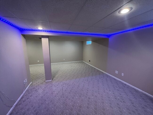 Building Photo - Welcome to this beautiful 4-bedroom, 2.5-b...