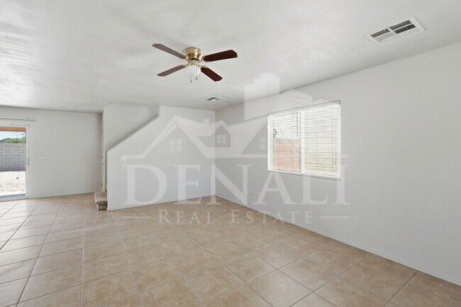 Building Photo - 21939 W Cocopah St