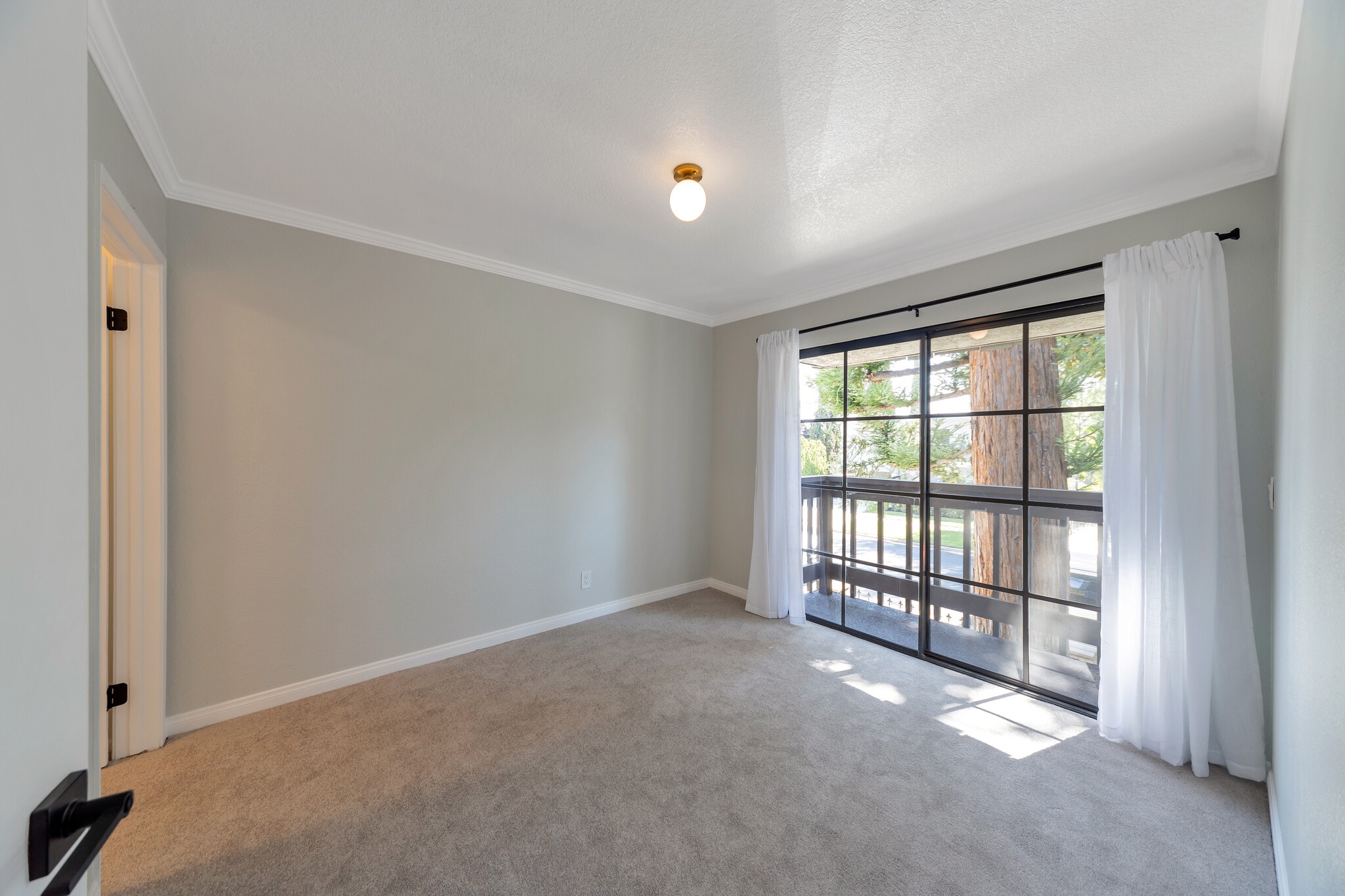 Building Photo - 4509 Vista Del Monte Ave