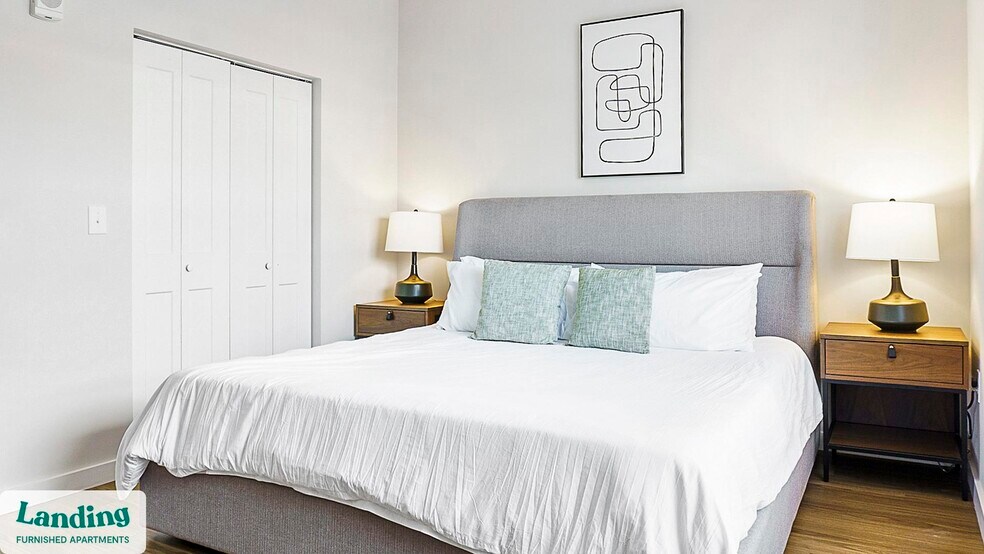 Building Photo - 9906 Runway Dr