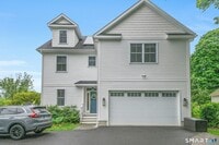 Building Photo - 210 High Ridge Ave
