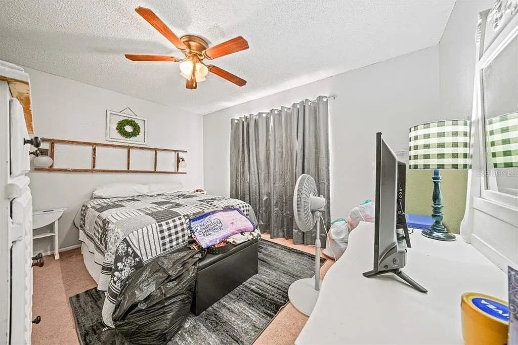 Building Photo - 544 Silver Course Cir