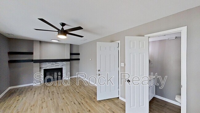 Building Photo - 4325 Allesandro Dr