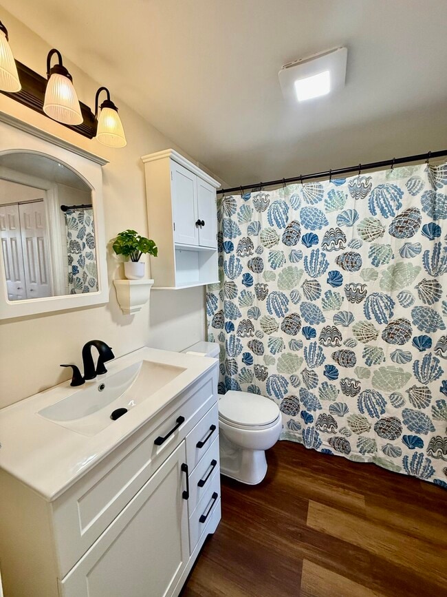 Building Photo - 342 Southwind Dr