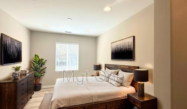 Building Photo - 28244 Millstream Ct