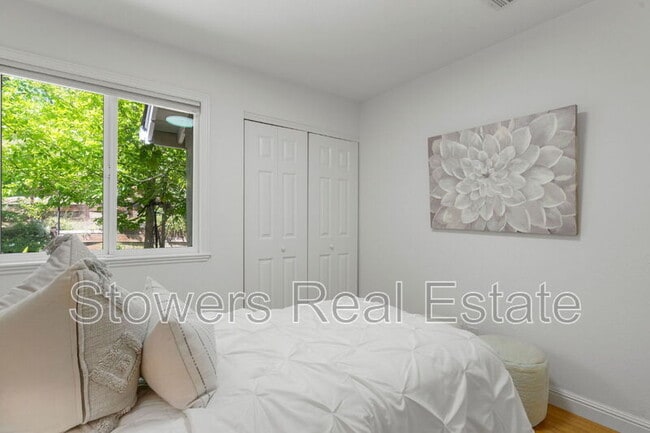 Building Photo - 1413 Goleta Ct