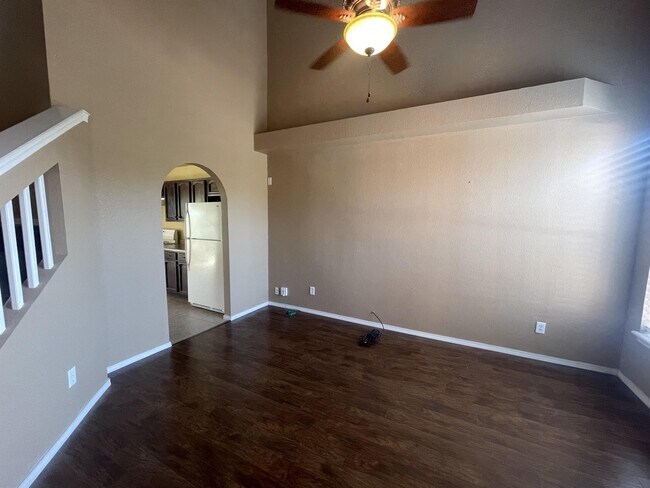 Building Photo - 14201 Pacific Point Dr