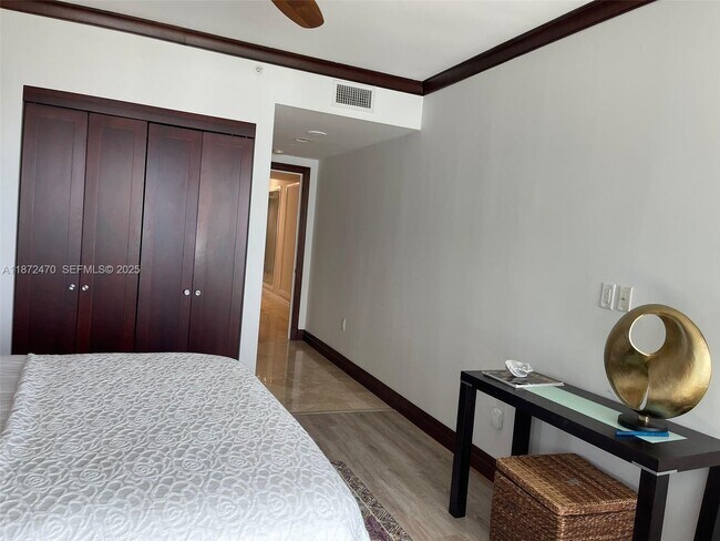 Building Photo - 3201 NE 183rd St