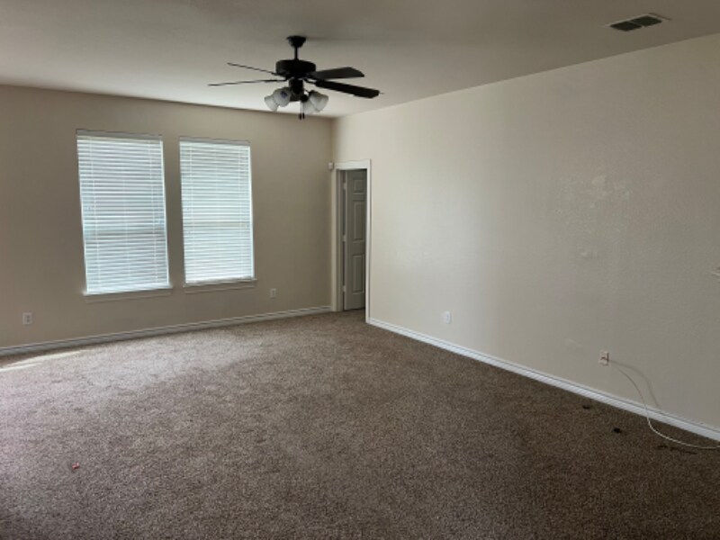 Building Photo - 1738 Summerwood Ln