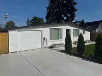 Building Photo - 101 NE 95th Ave