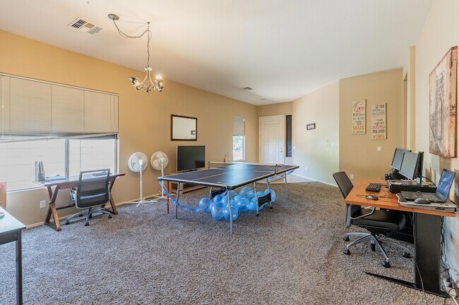 Building Photo - 35414 N 32nd Dr