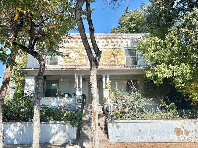 Building Photo - 3269 W Hayward Pl