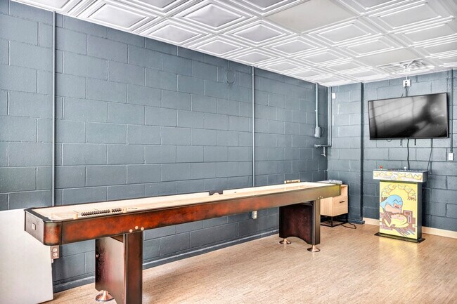 Building Photo - 23120 Bates Rd