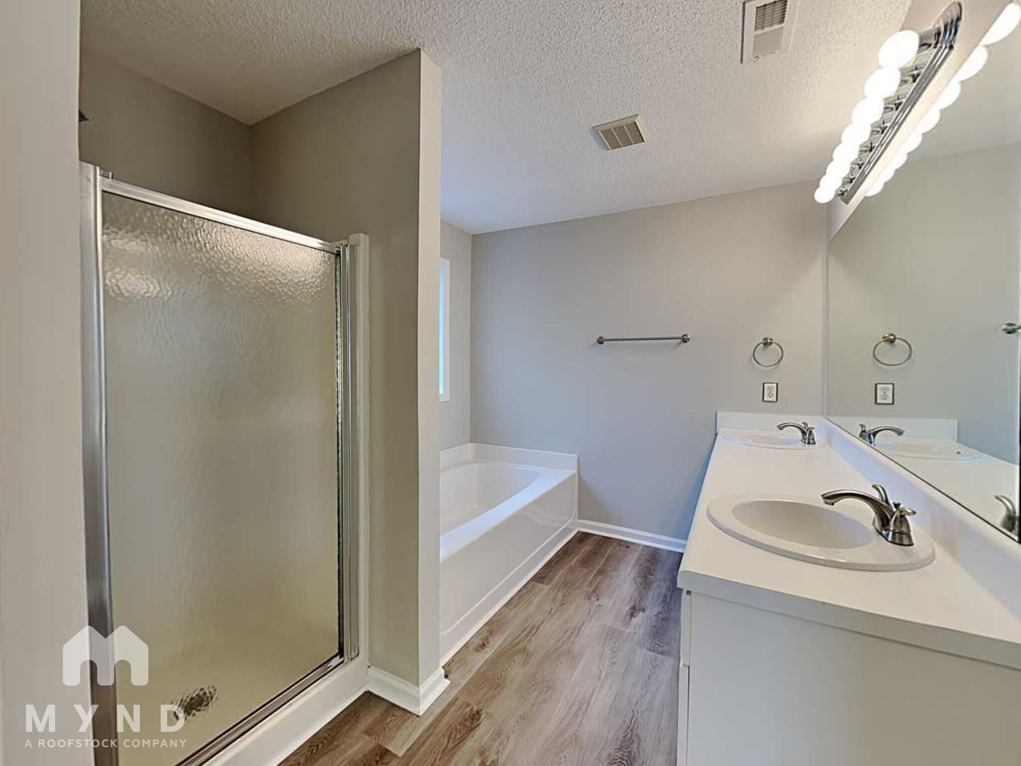 Building Photo - 3701 Cold Harbour Dr