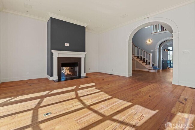 Building Photo - 222 El Camino Del Mar