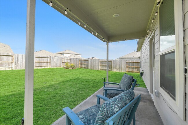 Building Photo - 16910 Elm Grove Road