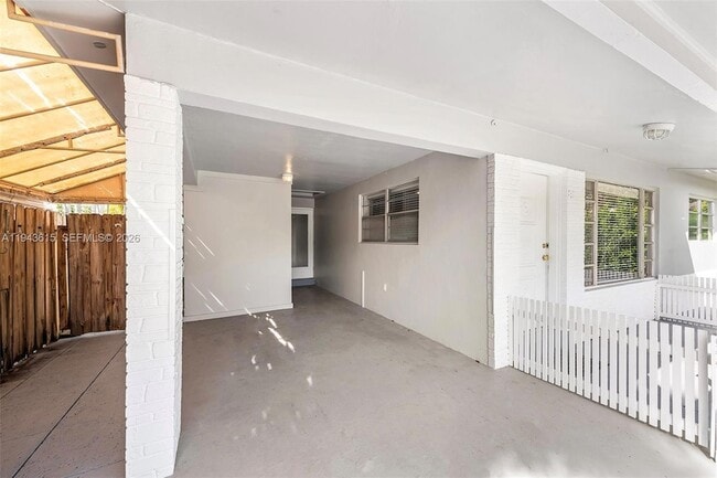 Building Photo - 81 NE 47th St