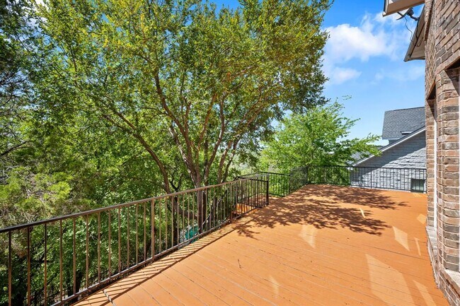 Building Photo - 6819 Chalk Hill Dr