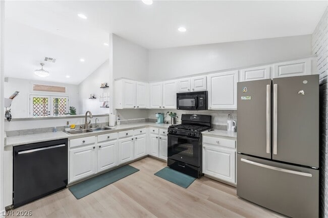 Building Photo - 3404 Wexford Ln