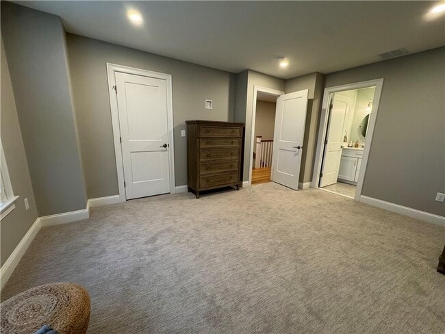 Building Photo - 25 Franklin Rd