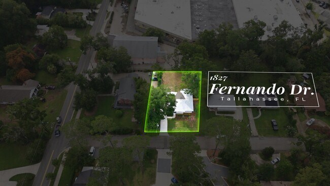 Building Photo - 1827 Fernando Dr