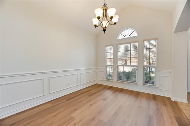 Building Photo - 1438 Wellesley Dr