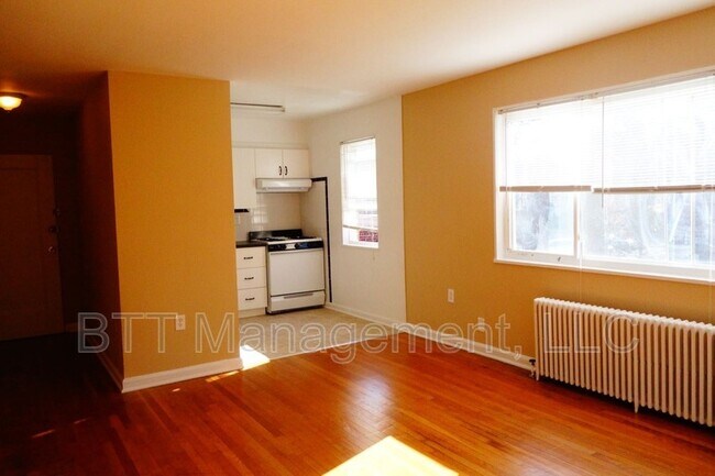Building Photo - 4013 38th St
