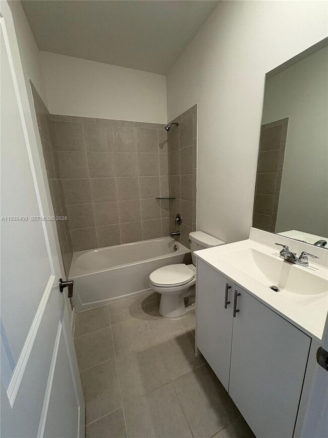 Building Photo - 29240 SW 163rd Ct