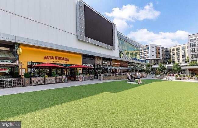 Building Photo - 9486 Virginia Center Blvd