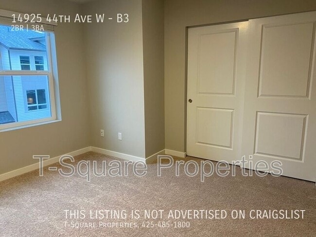 Building Photo - 14925 44th Ave W