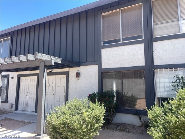 Building Photo - 3904 Blackford Pl