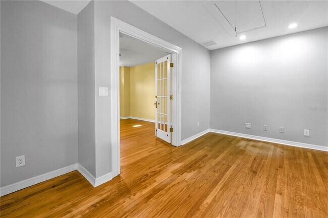 Building Photo - 6421 6th Ave N