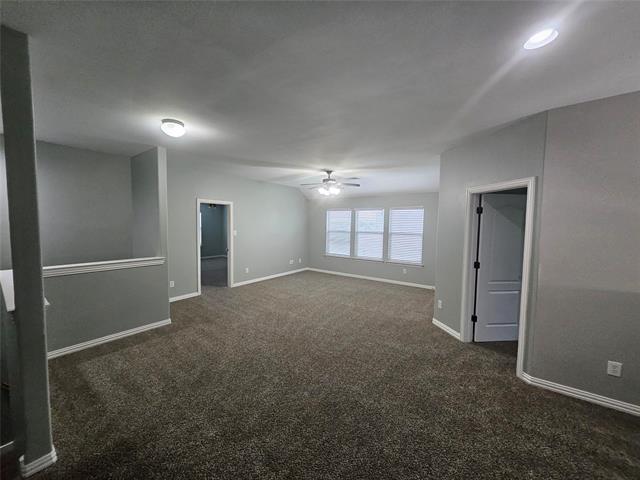 Building Photo - 727 Sendero Rd