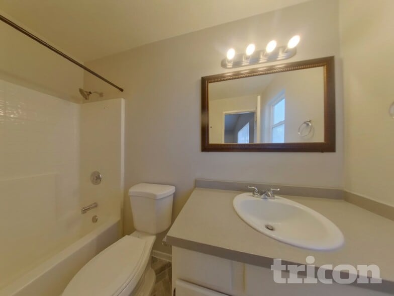 Building Photo - 8475 Sopwith Blvd