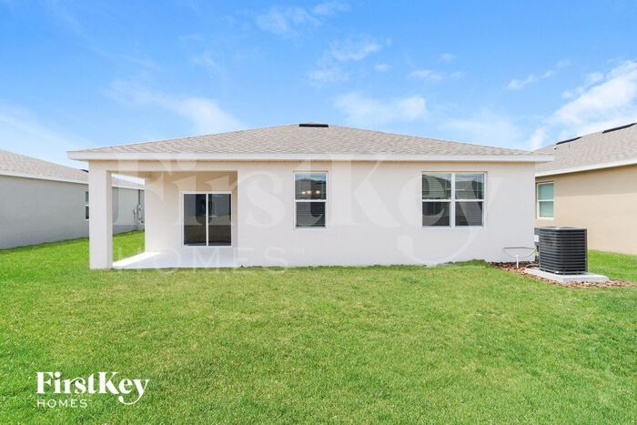 Building Photo - 307 Corbel Ln