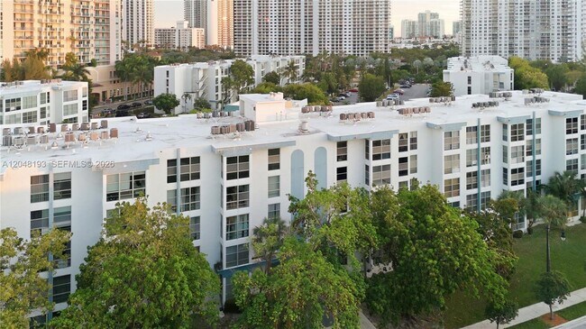 Building Photo - 200 177th Dr