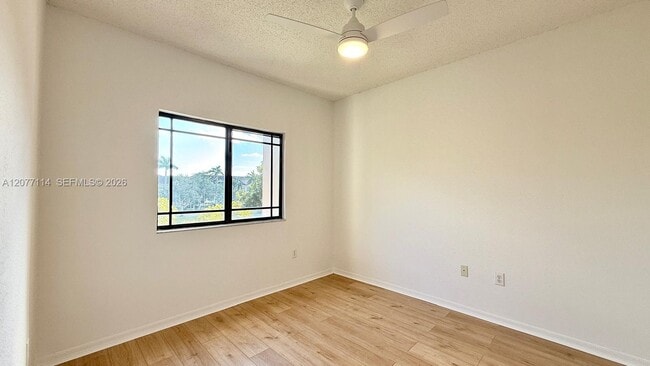 Building Photo - 2806 Veronia Dr