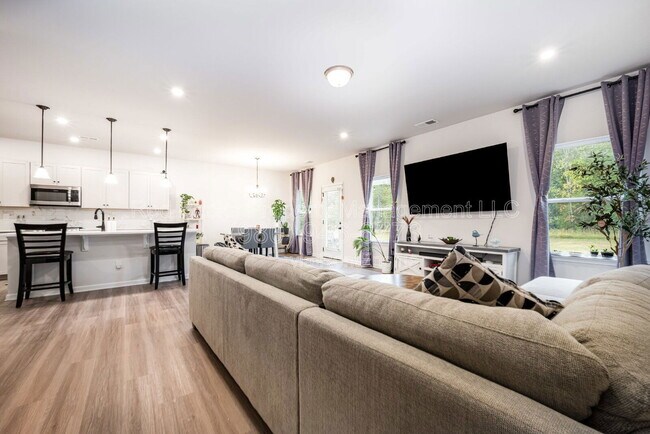 Building Photo - 9046 Evercrisp Ln