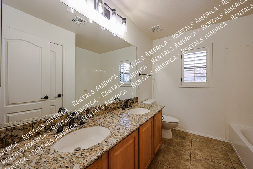 Building Photo - 9827 W Keyser Dr