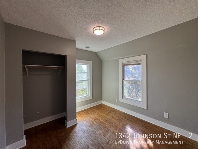 Building Photo - 1342 Johnson St NE