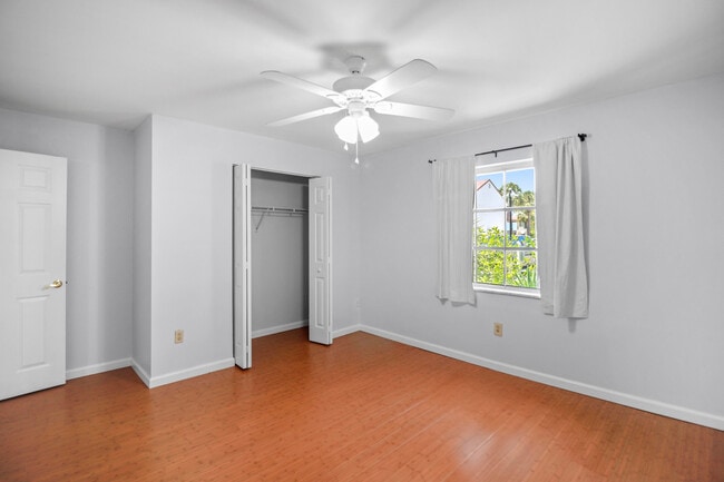 Building Photo - 950 S Kanner Hwy