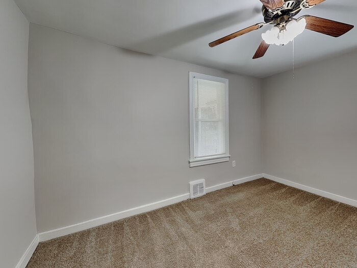 Building Photo - 3113 Offutt Rd