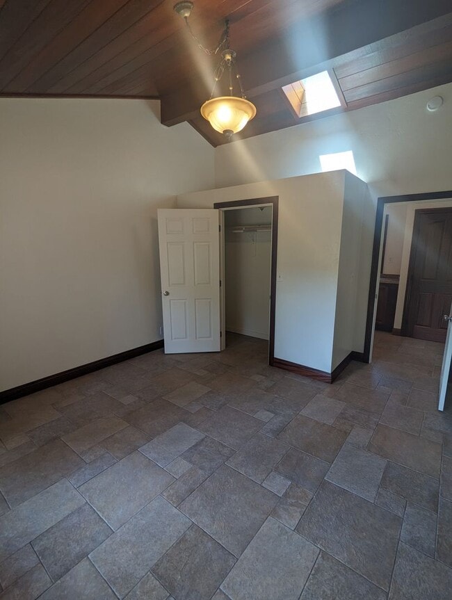 Building Photo - Luxury 5 Bedroom Home in Palo Verde Ranch