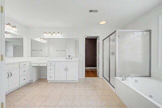 Building Photo - Luxury 5 Bedroom Home with Private Pool in Glen Allen – $4,500/mo