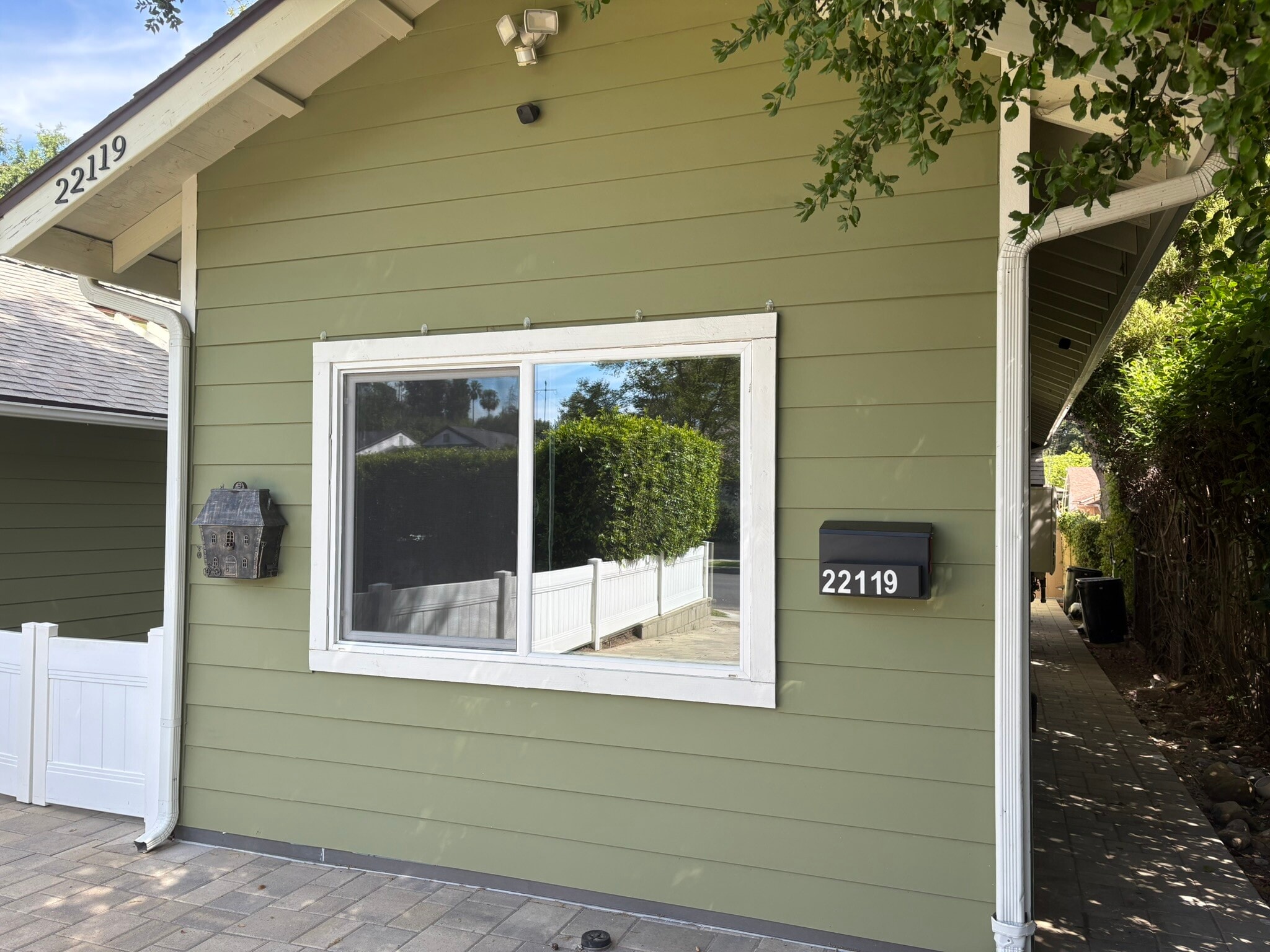 Building Photo - 22119 San Miguel St