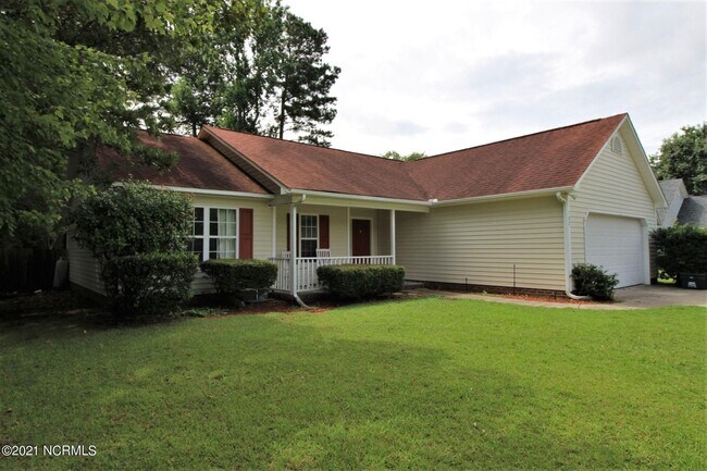 Building Photo - 107 Realini Dr