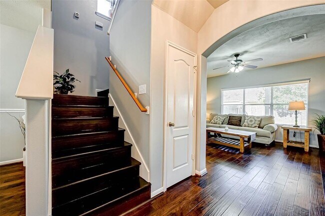 Building Photo - 2702 Sable Ridge Ln