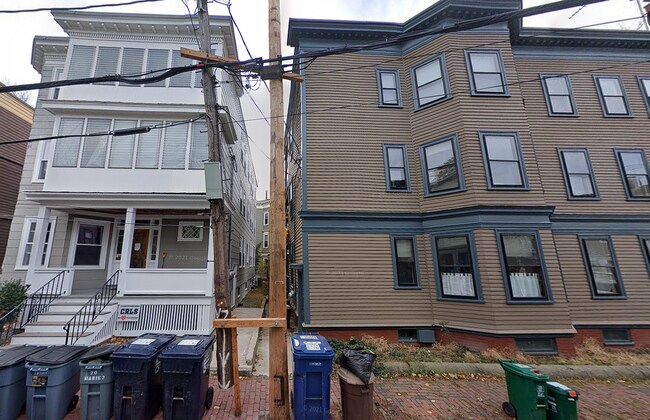 Building Photo - 20 Marie Ave