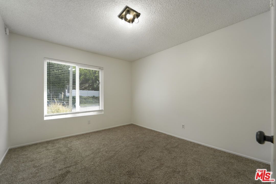 Building Photo - 3107 Hodler Dr