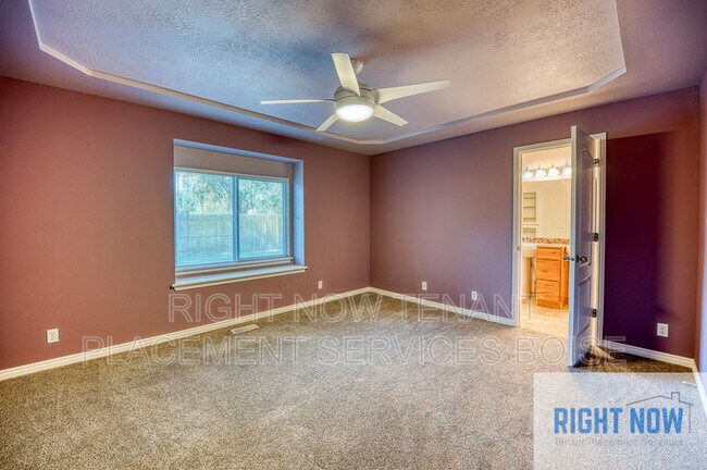Building Photo - 5145 W Patel Dr